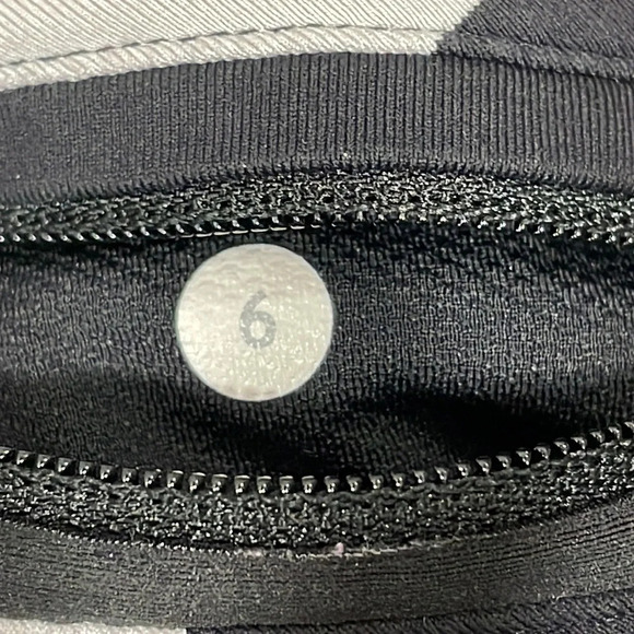 Lululemon Crop Legging Mesh Knee Black with White Striped Details 6 - Picture 14 of 16